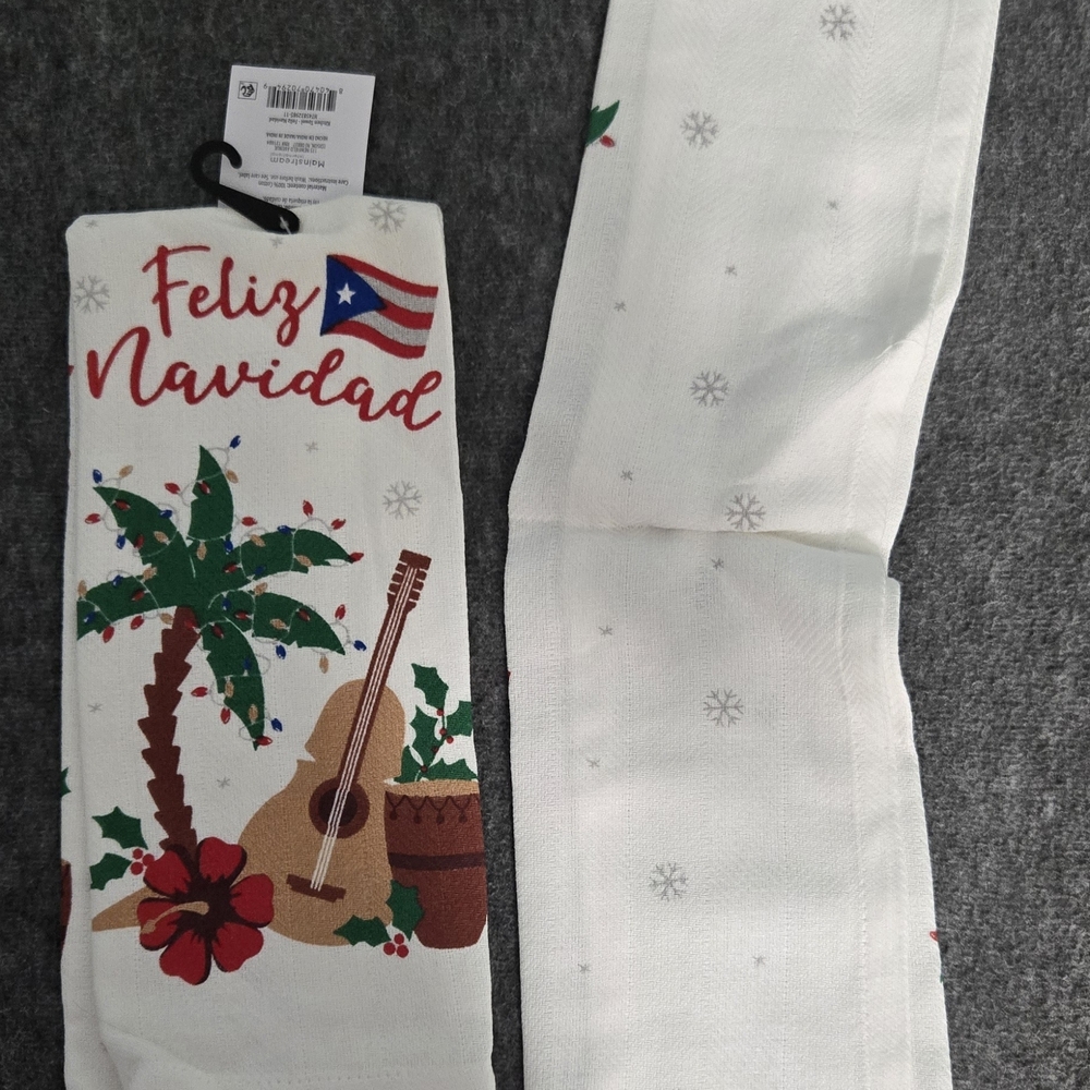 Festive Holiday Kitchen Towels Set - Picture 5 of 16
